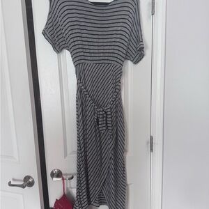 Pink blush Maternity Gray and Navy Striped Faux Wrap Tie Dress Large